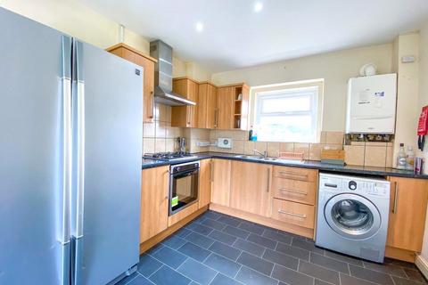 5 bedroom terraced house to rent, Hawkhurst Road, East Sussex BN1