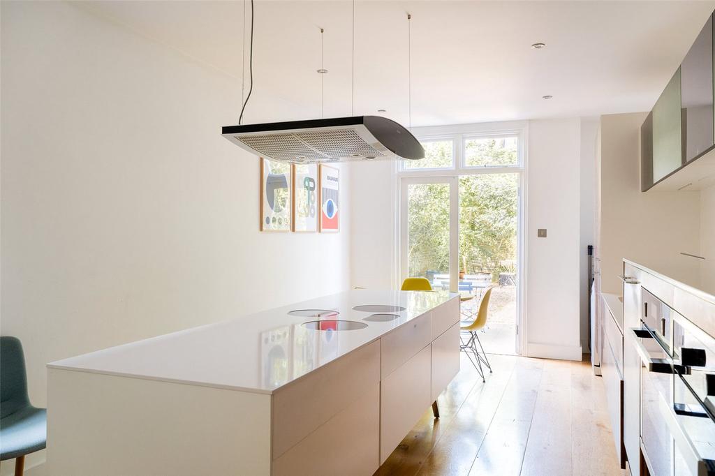Large Kitchen