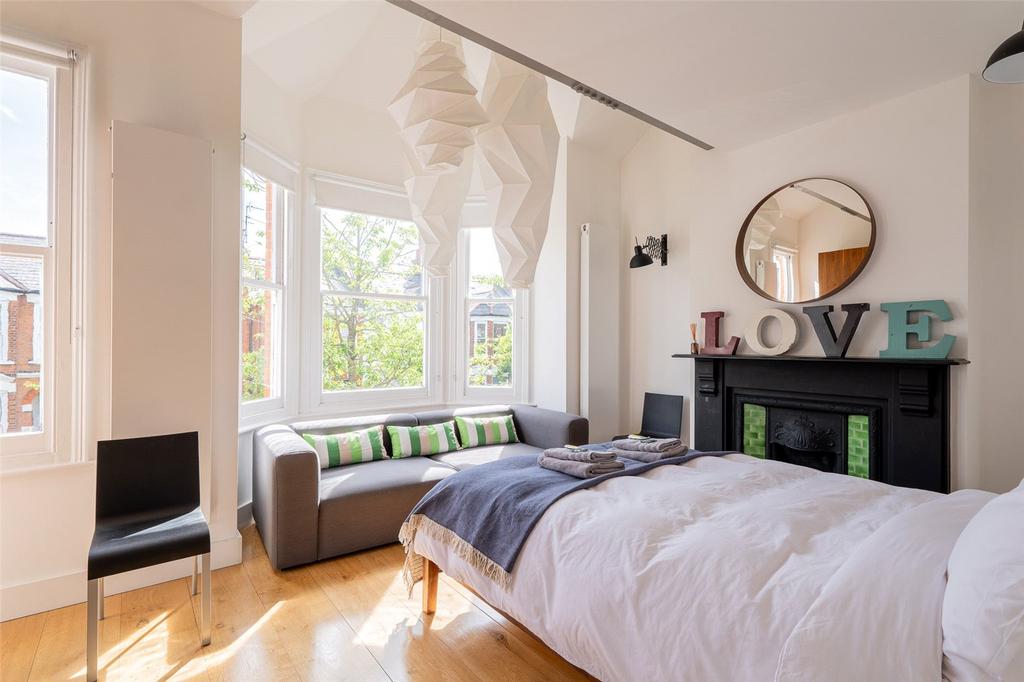 Principal Bedroom