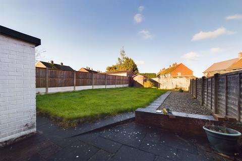 28 Redfern Road, Uttoxeter, ST14 7DJ