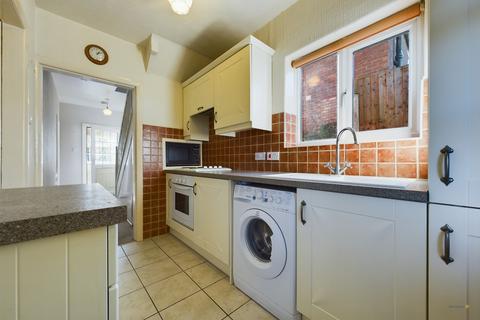 28 Redfern Road, Uttoxeter, ST14 7DJ