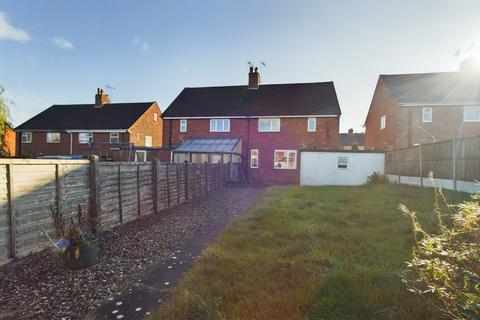 28 Redfern Road, Uttoxeter, ST14 7DJ