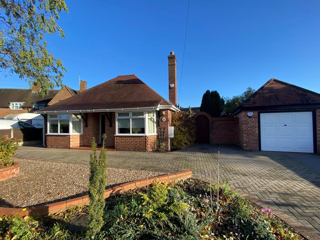 Efflinch Lane, BartonunderNeedwood 2 bed detached bungalow for sale