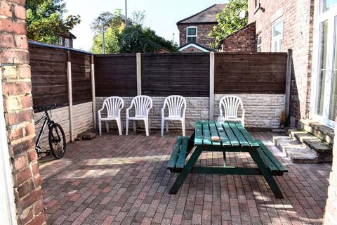 undefined, Linden Grove, Fallowfield, Manchester