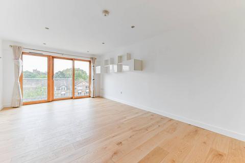 2 bedroom flat for sale, Fairfield Road, Croydon, CR0