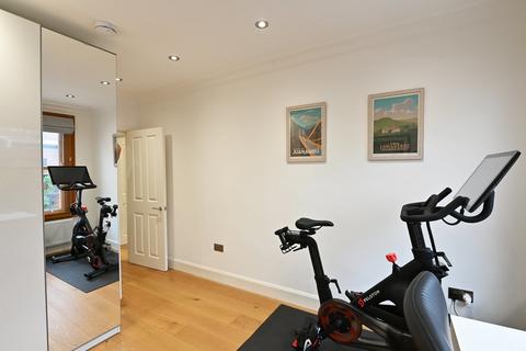 2 bedroom apartment for sale, Wallis Mews, Hornsey N8