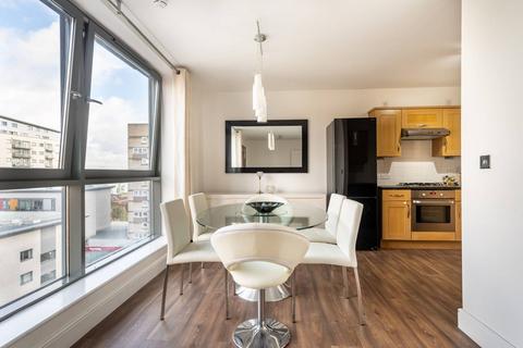 2 bedroom flat for sale, Station Grove, Wembley, HA0