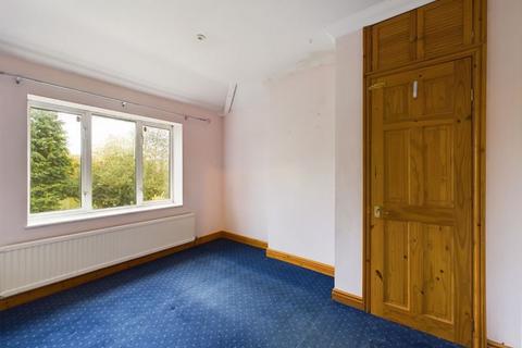 108a Tuffley Avenue, Gloucester, GL1 5NA
