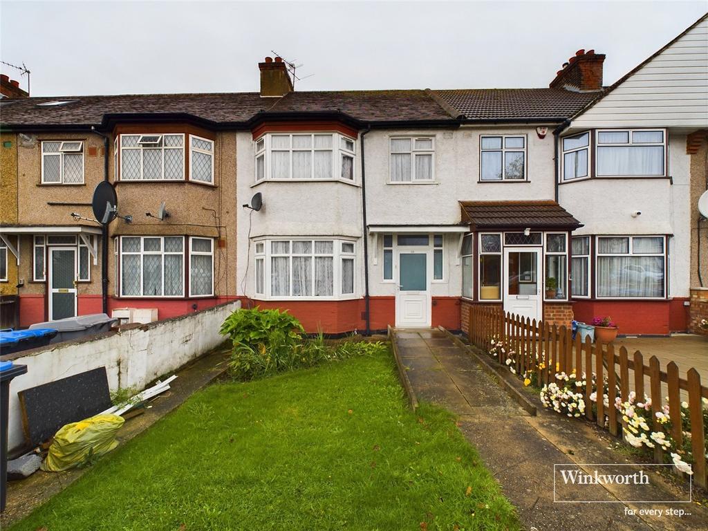 Kingsbury, Kingsbury NW9 3 bed terraced house for sale £550,000