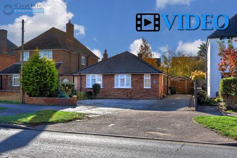 2 bedroom detached bungalow for sale, Stotfold Road, Arlesey, Beds, SG15 6XR