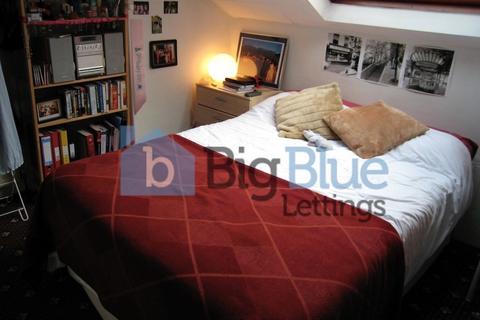 5 bedroom terraced house to rent, 106 Royal Park Road, Hyde Park, Leeds LS6