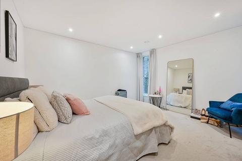1 bedroom flat for sale, Sinclair Road, Brook Green, London, W14