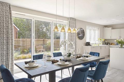 5 bedroom detached house for sale - Plot 121, Birch at The Quarters @ Redhill, The Quarters @ Redhill TF2