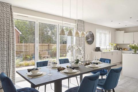 5 bedroom detached house for sale - Plot 122, Birch at The Quarters @ Redhill, The Quarters @ Redhill TF2