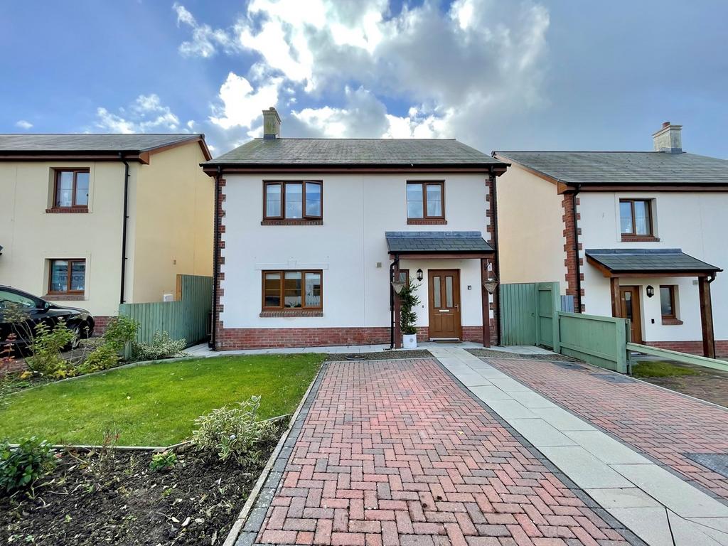 Ashford Park, Crundale, SA62 4 bed detached house for sale £345,000