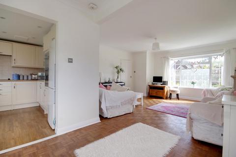 10 Greenways Road, Brockenhurst, SO42 7RN