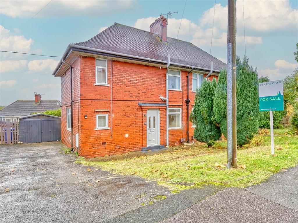 Hilltop Road, Chesterfield S41 2 bed semidetached house for sale £