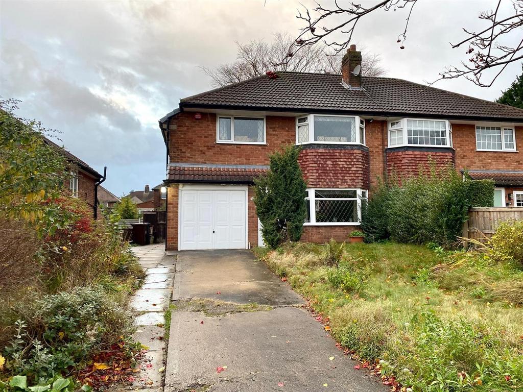 Park Drive, Mirfield 3 bed semidetached house £300,000