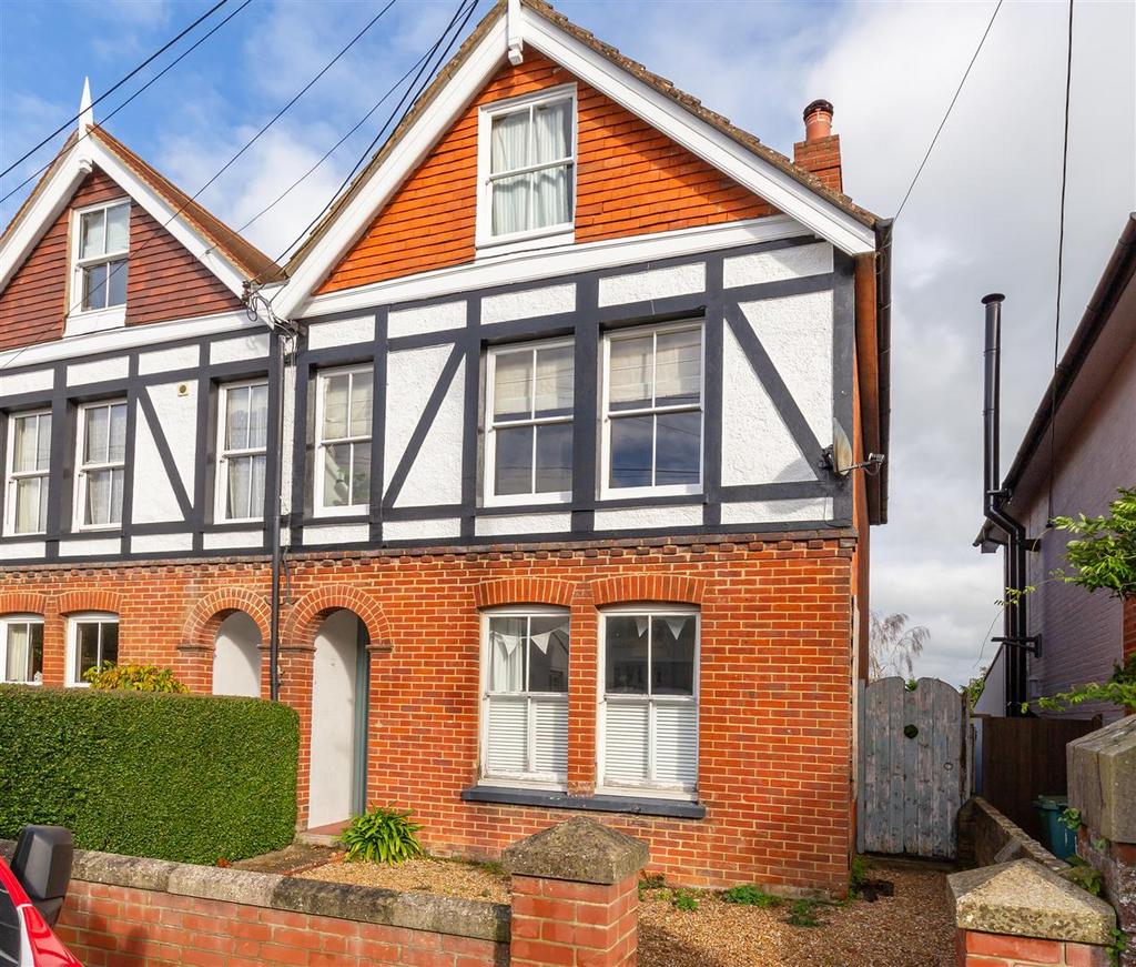 Bembridge, Isle of Wight 4 bed semidetached house for sale £495,000
