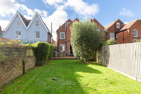 4 bedroom semi-detached house for sale - Bembridge, Isle of Wight