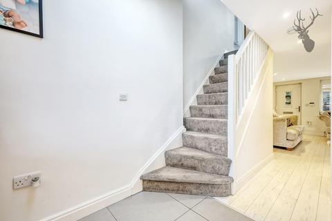 3 Lambourne Square, Lambourne End, Romford, RM4 1NJ