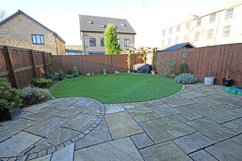 4 Beckside, Salterforth, Barnoldswick, BB18 5BL