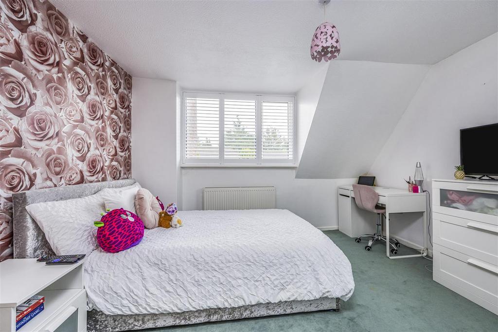 5 Cams Bay Close, Fareham-Portico Marketing-Sarah Ol