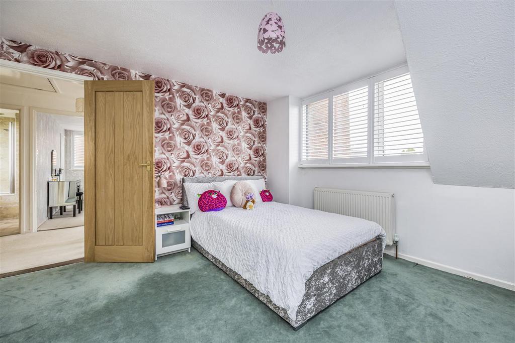 5 Cams Bay Close, Fareham-Portico Marketing-Sarah Ol