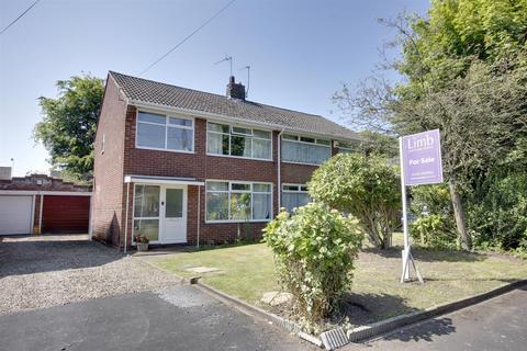 3 bedroom semi-detached house for sale, Arncliffe Way, Cottingham