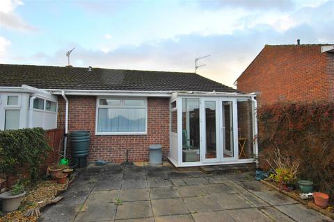 2 bedroom bungalow for sale, Whitchurch Lane, Whitchurch