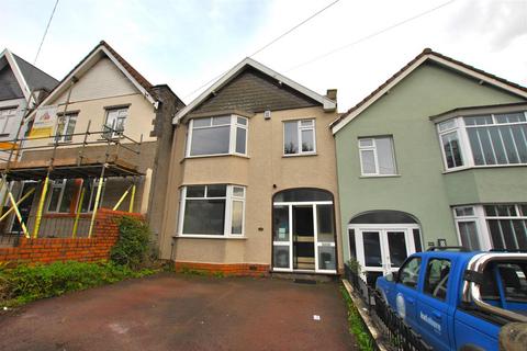 414 Wells Road, Bristol, BS14 9AF