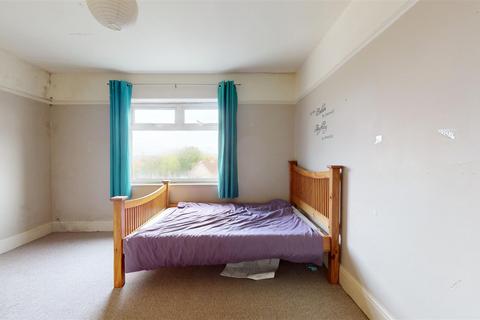 414 Wells Road, Bristol, BS14 9AF