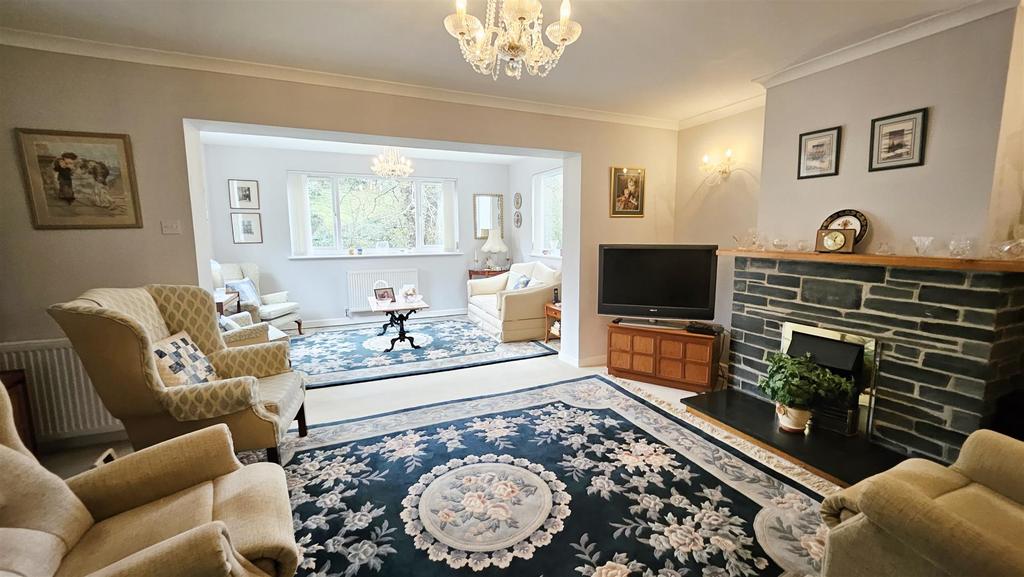 Living Room thro. Sitting Room
