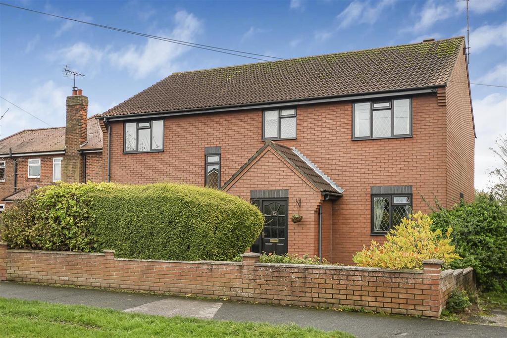 7a, Woldholme Avenue Driffield, East Yorkshire, YO25 6RW 4 bed house