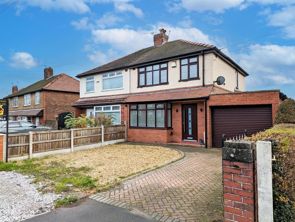 St. Helens Road, Leigh 3 bed semidetached house for sale £219,950