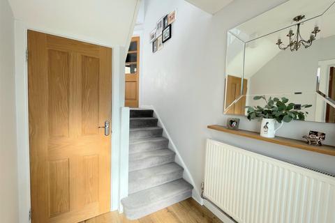 3 bedroom semi-detached house for sale - Bryncatwg, Neath