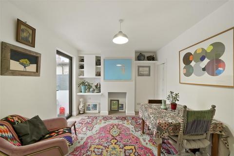 37 Rucklidge Avenue, London, NW10 4QA