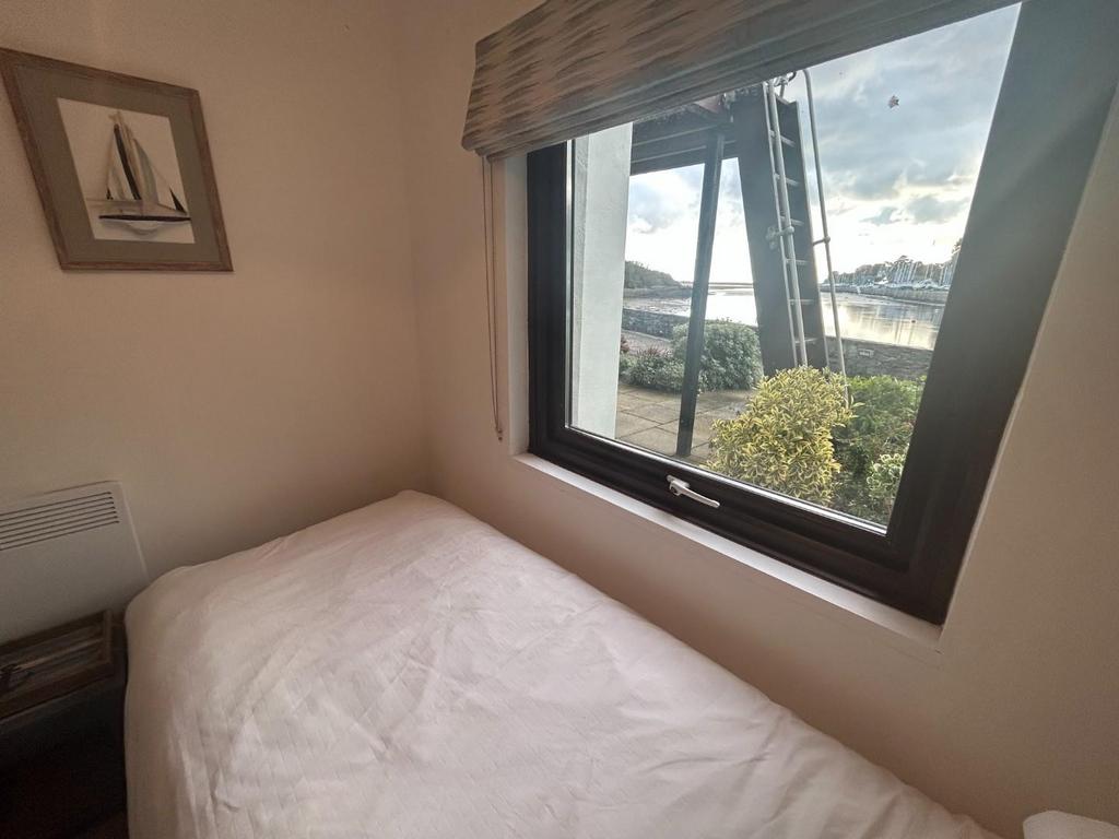 View from twin window.JPG