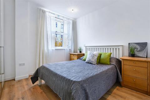 2 bedroom apartment for sale, Bromyard House | W3 | Acton