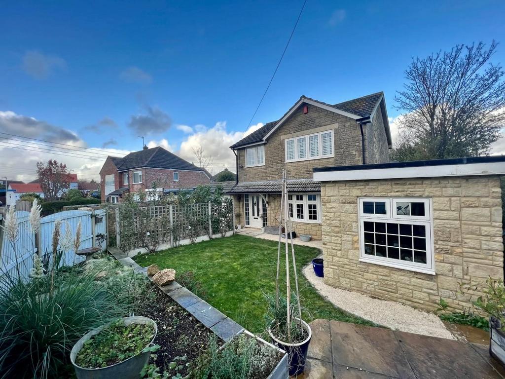 Rock Road, Dursley 3 bed detached house for sale £500,000