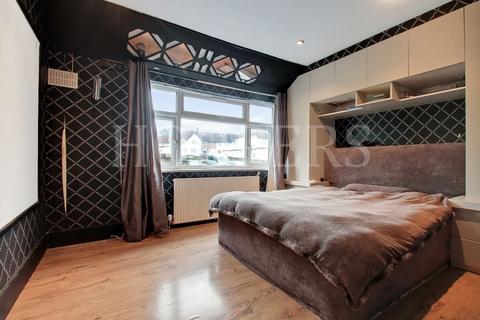 77 Review Road, London, NW2 7BH