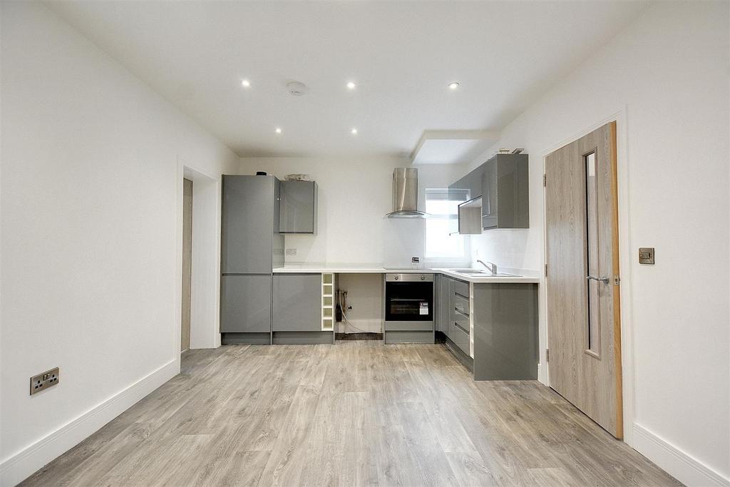 Dining kitchen
