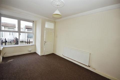 2 bedroom terraced house for sale, Rose Avenue, Airlie Street, Hull