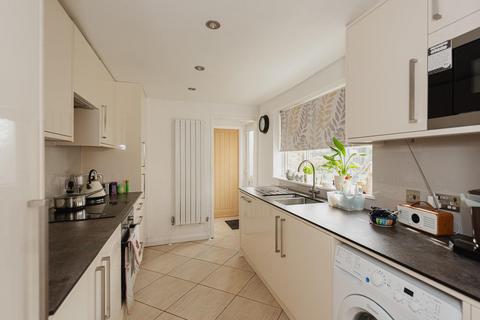 176 Clensham Lane, Sutton, SM1 2NG