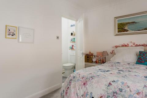 176 Clensham Lane, Sutton, SM1 2NG