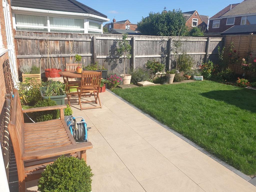 Garden (5).jpg