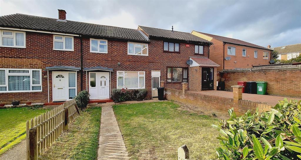 Whittaker Road, Slough, Slough 3 bed terraced house £1,600 pcm (£369 pw)