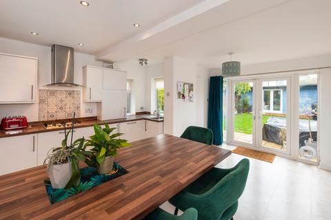 44 Brixham Road, Welling, DA16 1EQ