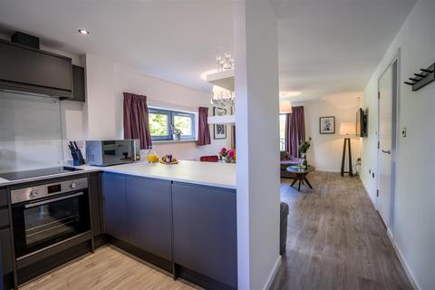 2 bedroom apartment to rent, Mcquades Court, York, YO1 9UE