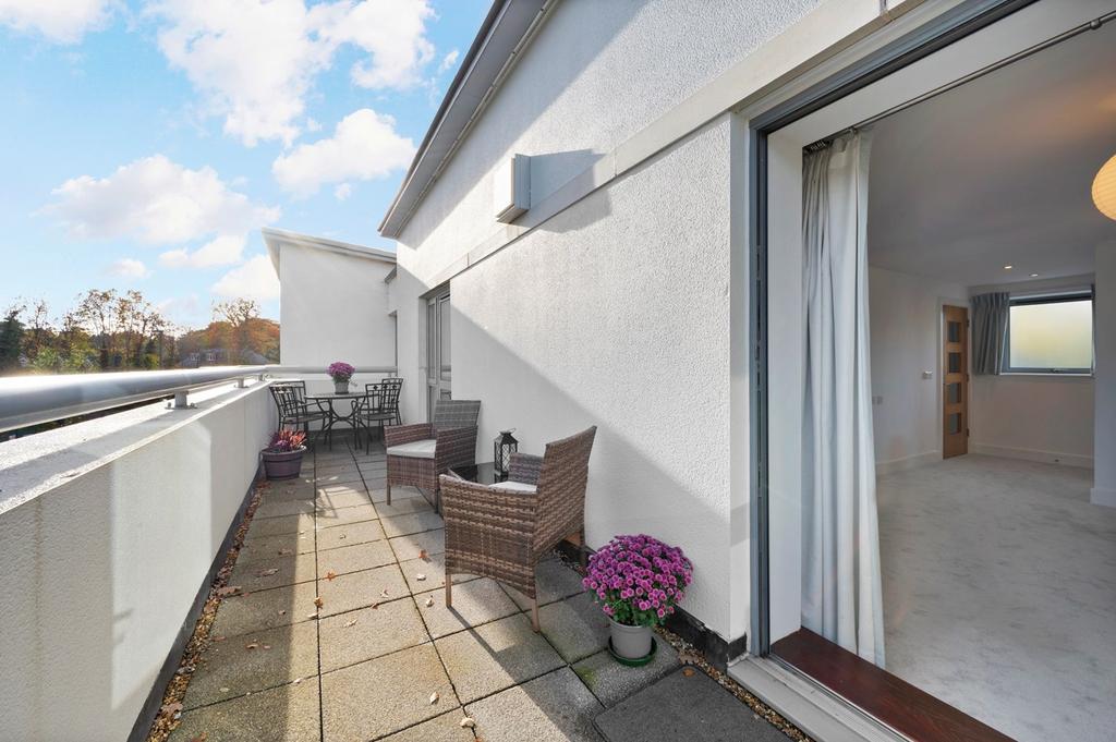 Oatlands Avenue, Weybridge, KT13 1 bed retirement property for sale £